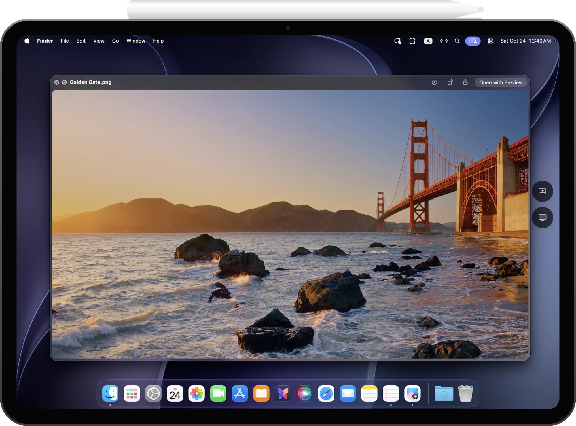 iPad Pro에서 Mac의 미리보기로 금문교 사진을 연 모습